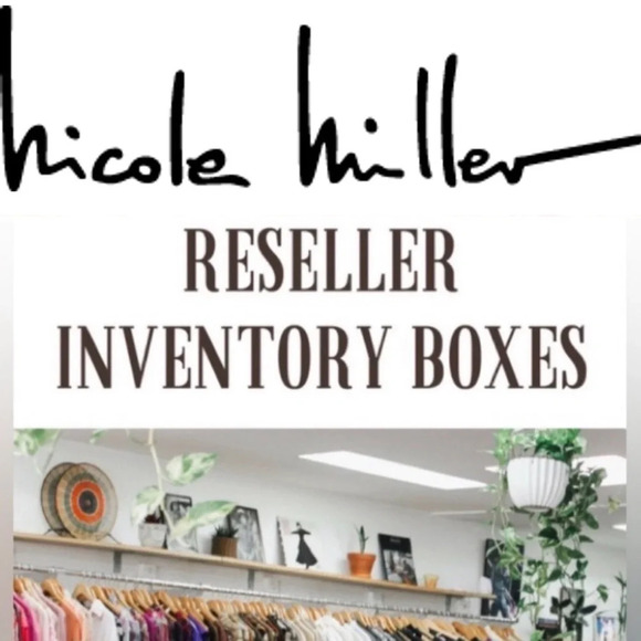🔥HOT  DEAL 🔥 Nicole Miller Bundle or Reseller Thrift Inventory Box - Picture 1 of 1